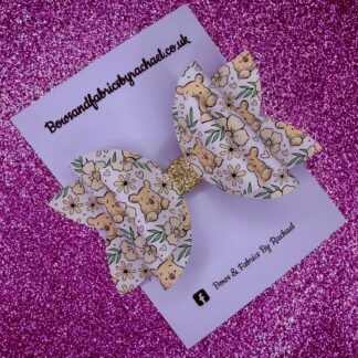 Pooh 021 Hair Bow