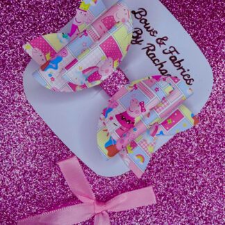 Pink Piggie 042 Hair Bow