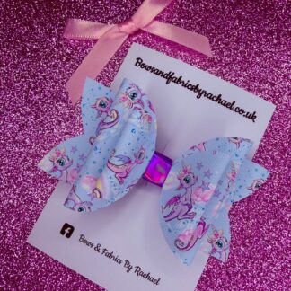Dragons 007 Hair Bow