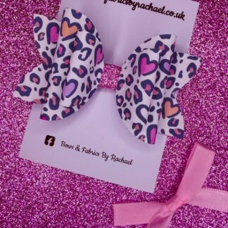 Animal Print Heart 001 Hair Bow