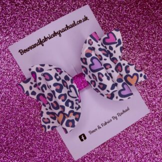 Animal Print Heart 001 Hair Bow